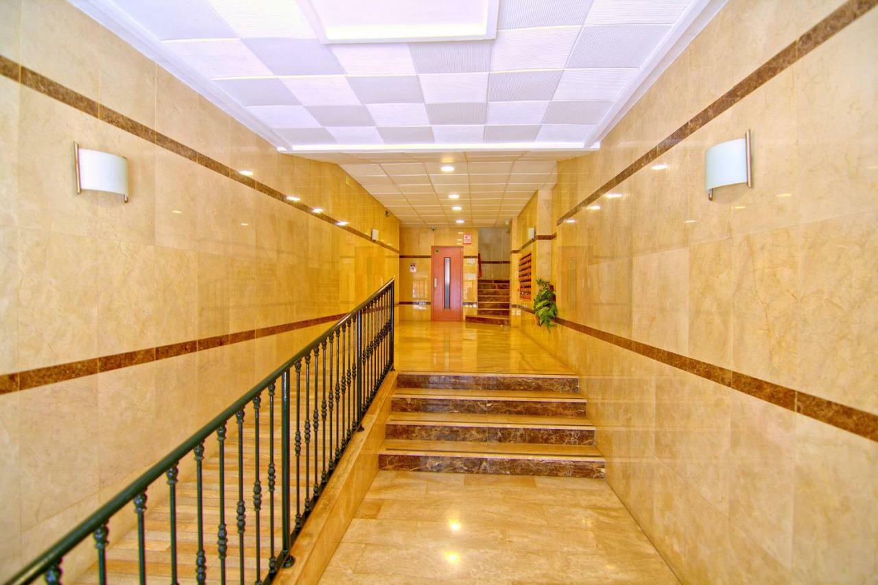 Low Cost Rooms Malaga River Esterno foto